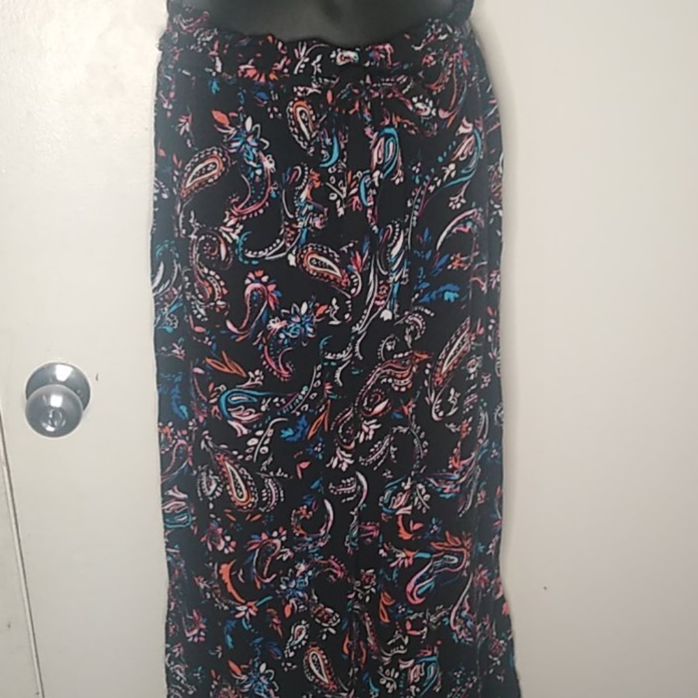 Wide leg pants